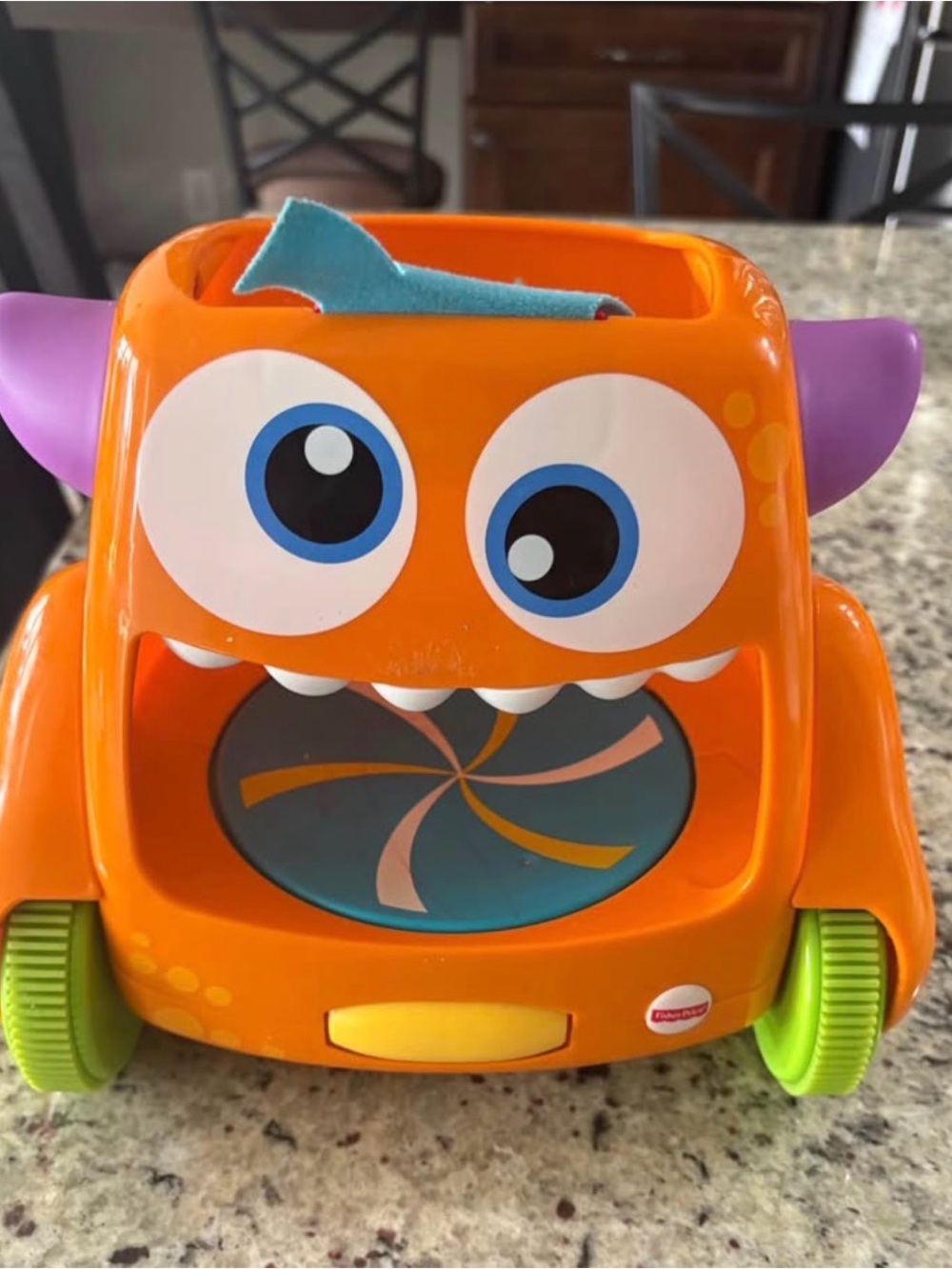Fisher-Price Zoom ‘N crawl monster *No balls*
